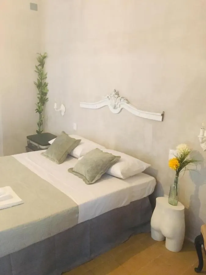 Konukevi MarkethouseKatanya İtalya